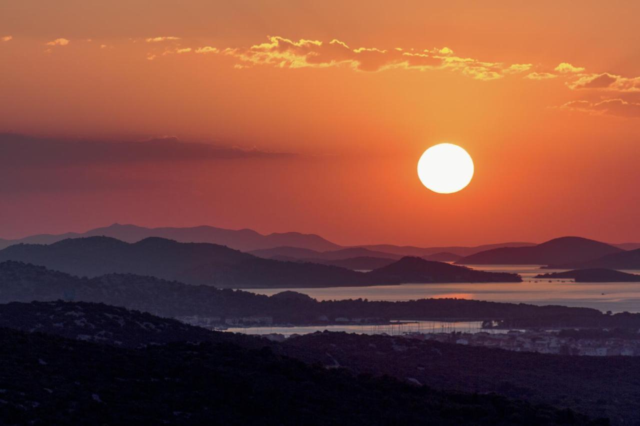 Tisno Resort エクステリア 写真