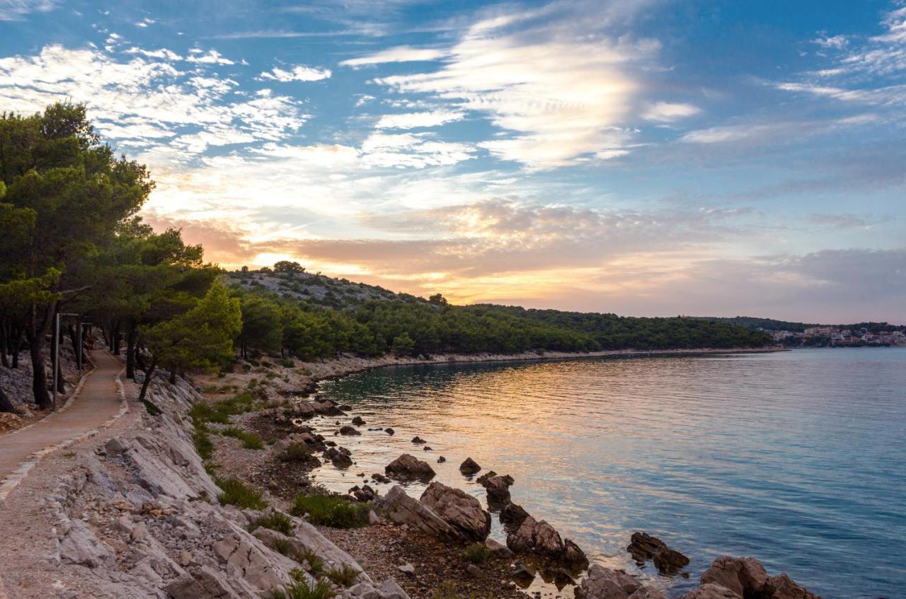 Tisno Resort エクステリア 写真
