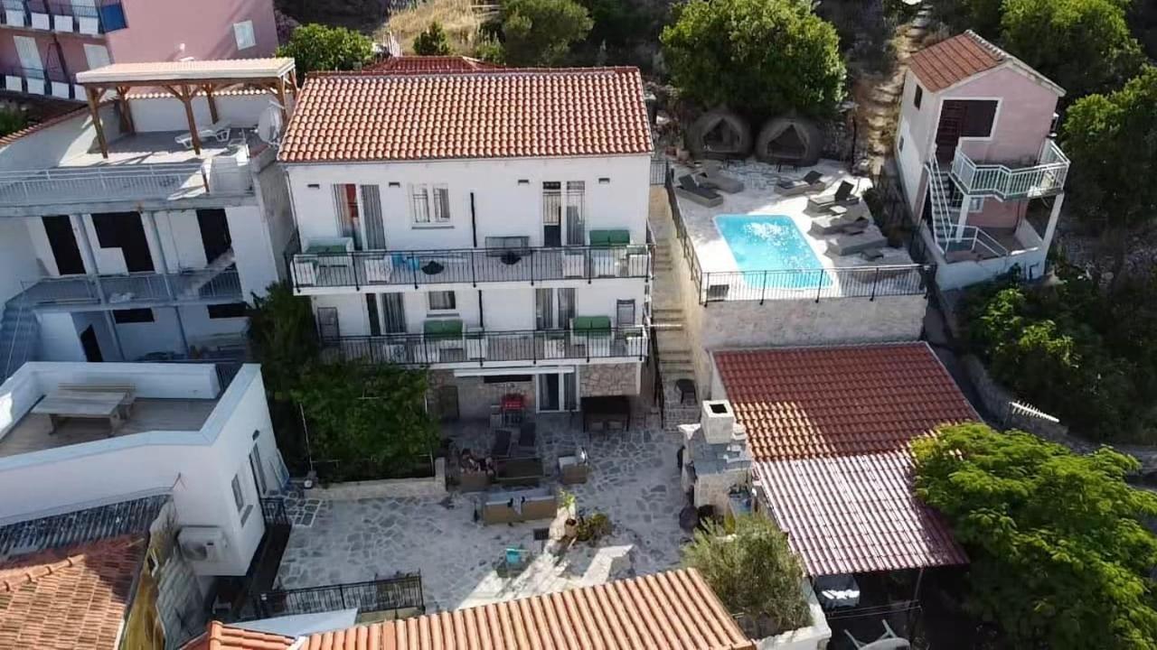Tisno Resort エクステリア 写真