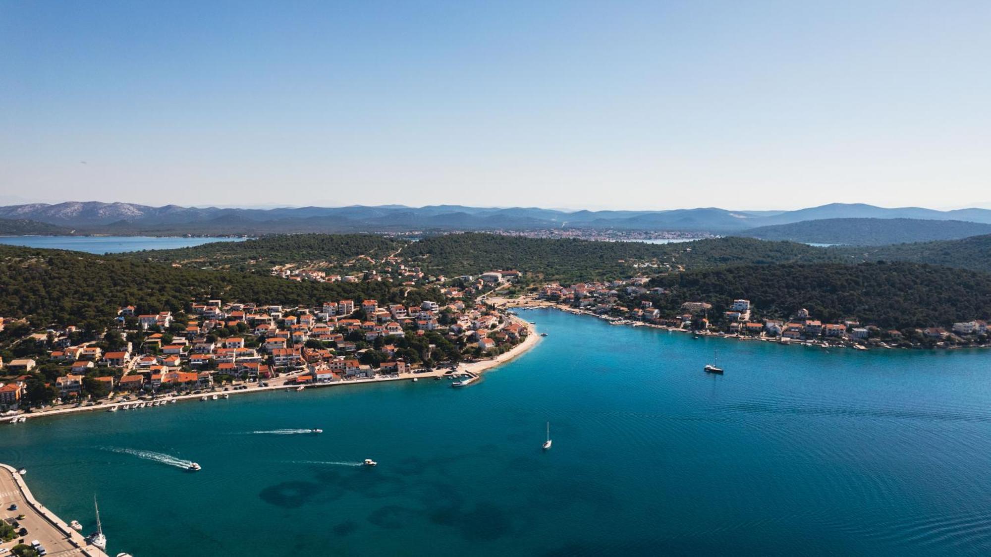 Tisno Resort エクステリア 写真