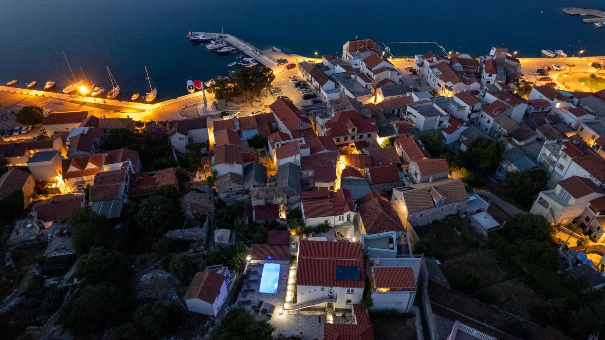 Tisno Resort エクステリア 写真